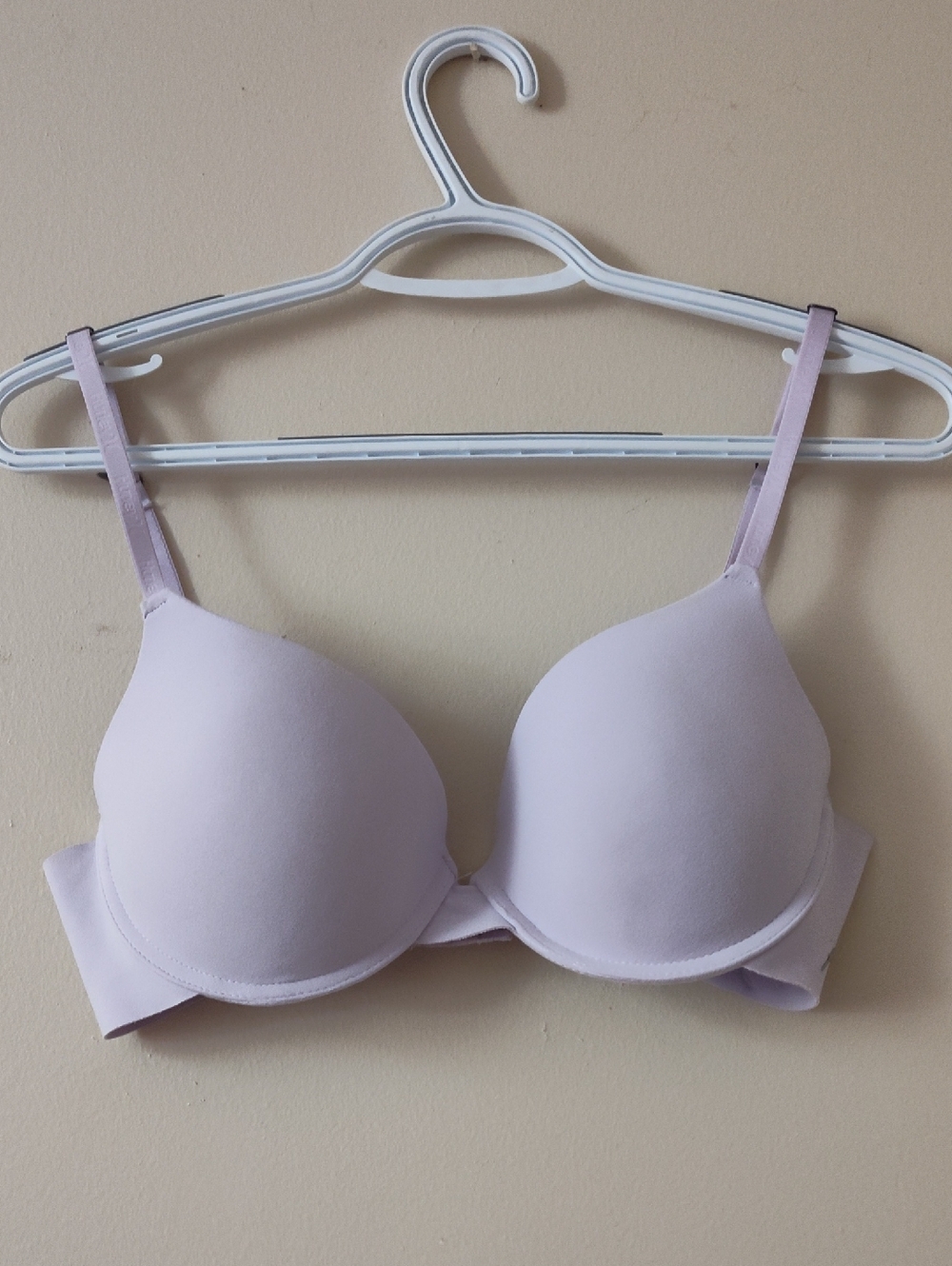 5/$25 SALE Hurley Light Lavender Size 36C Push Up Underwire Bra